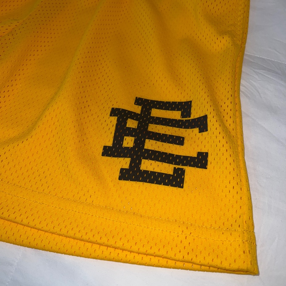 Eric Emanuel ‘EE’ Basic Short - Picture 2 of 6